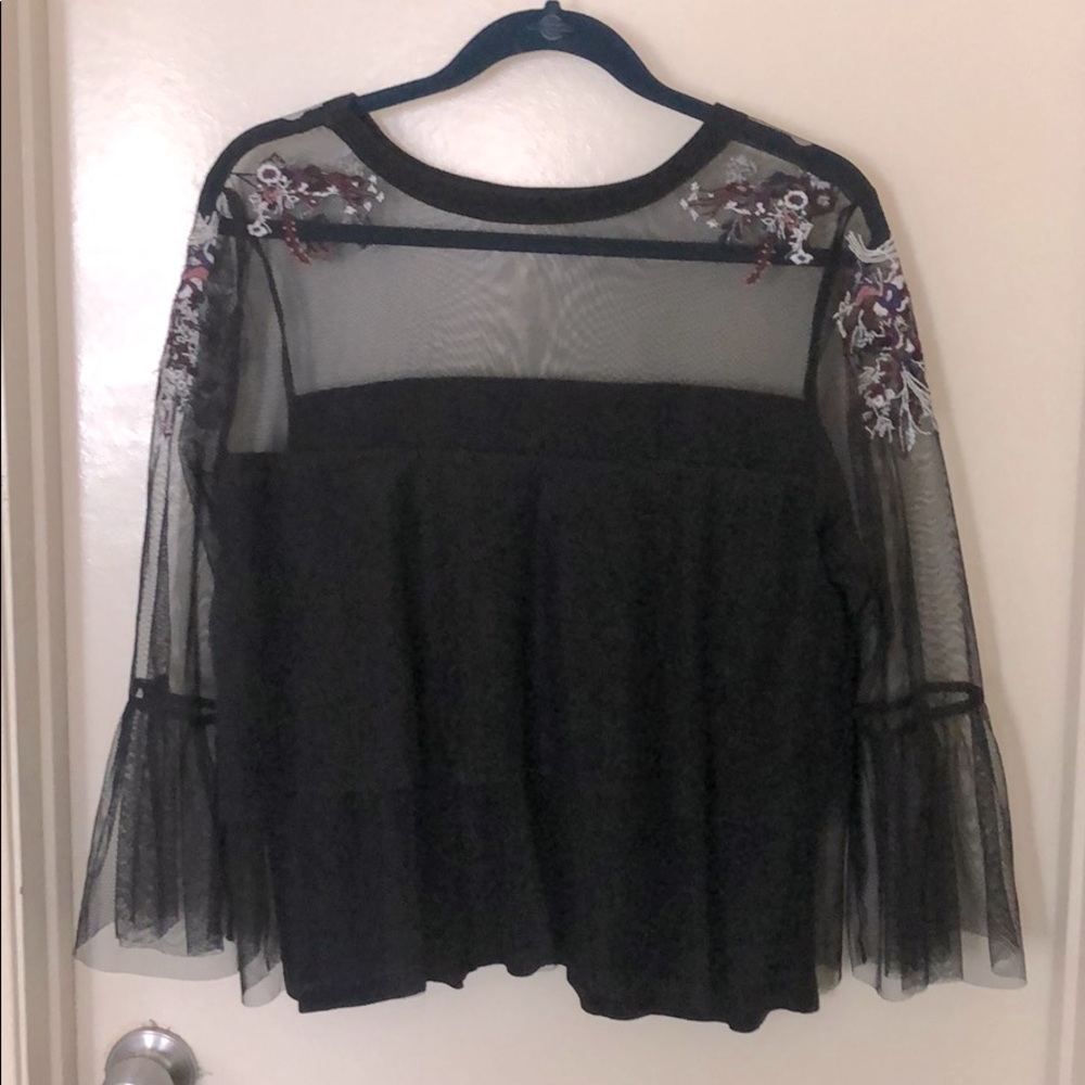 Willow & Clay black layered mesh blouse